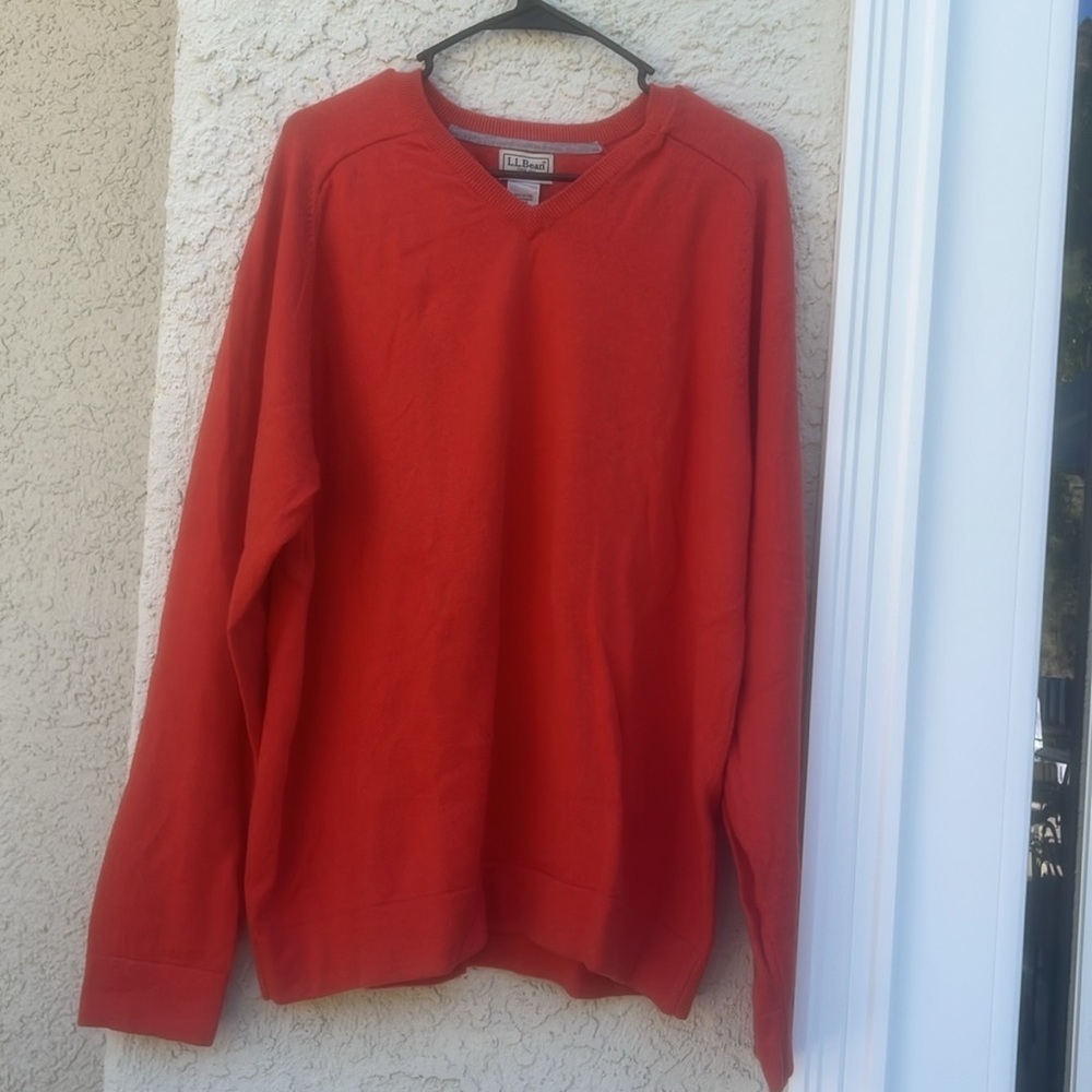L.L. Bean Men's V-Neck Cashmere Blend Orange Sweater Size L-Reg